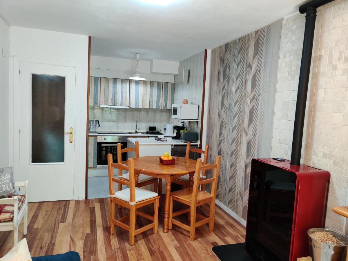 "Leo Pixel" Avairent Canfranc Estacion Apartman Kültér fotó