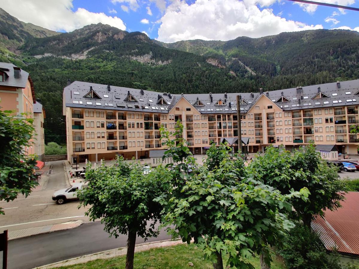 "Leo Pixel" Avairent Canfranc Estacion Apartman Kültér fotó