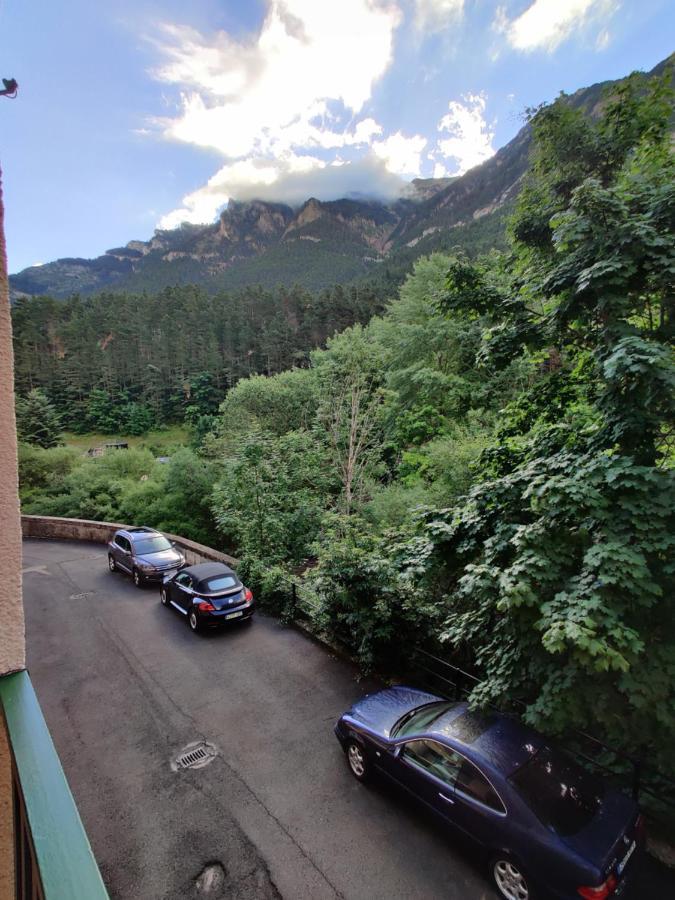 "Leo Pixel" Avairent Canfranc Estacion Apartman Kültér fotó